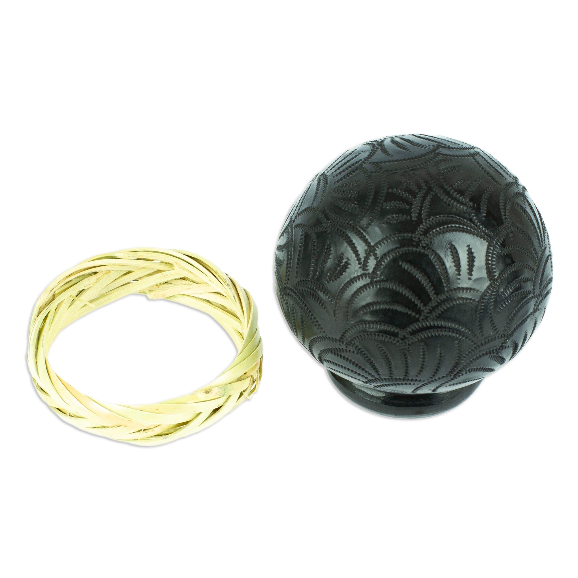 Barro Negro Black Ceramic Decorative Mini Vase - Exquisite Black
